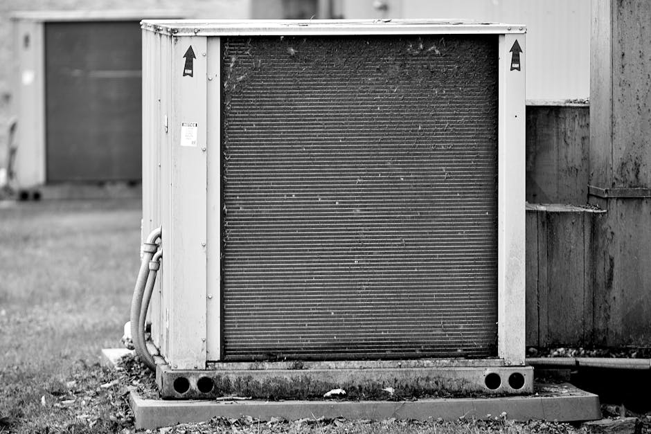 Outdoor air conditioner unit maintenance